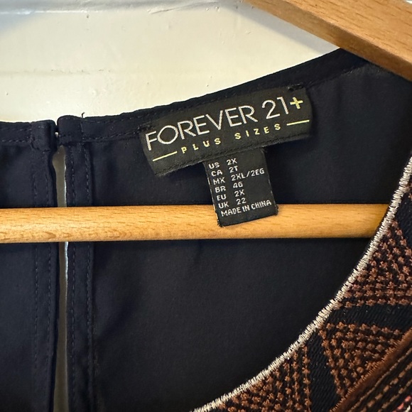 Forever 21 plus size tank top - Picture 2 of 2